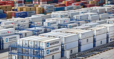 How Shipping Containers are Used to Benefit to the Pharmaceutical Industry